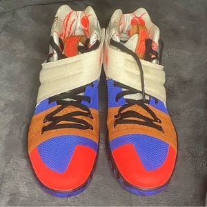 KYRIE S1 HYBRID (what the ???)